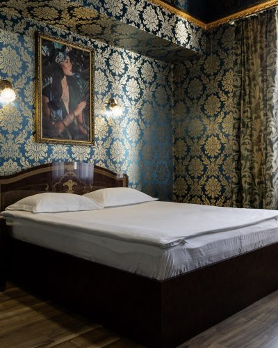 business-room-poltava-royal-hotel