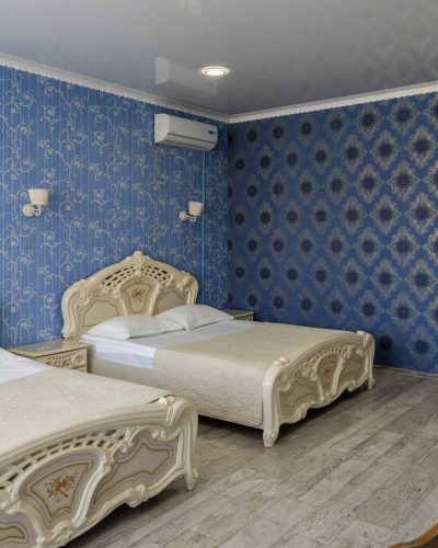 spacious-family-suite-royal-poltava